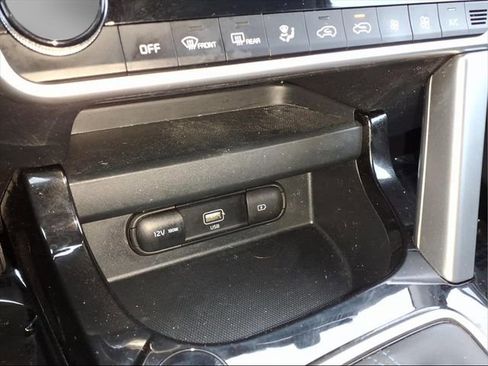 Used 2023 Kia Seltos S image 19