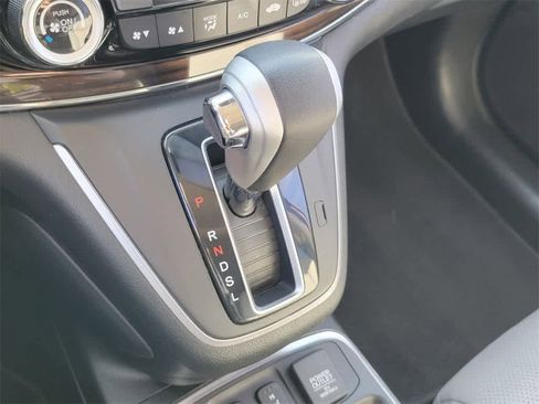 Used 2016 Honda CR-V Touring image 22