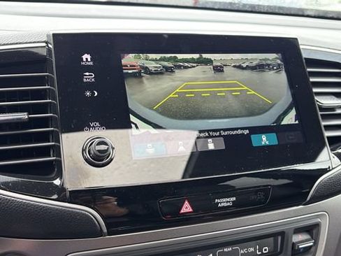 Used 2023 Honda Passport EX-L image 18