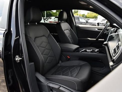 New 2026 Volkswagen Atlas Cross Sport SE AWD/4WD image 20