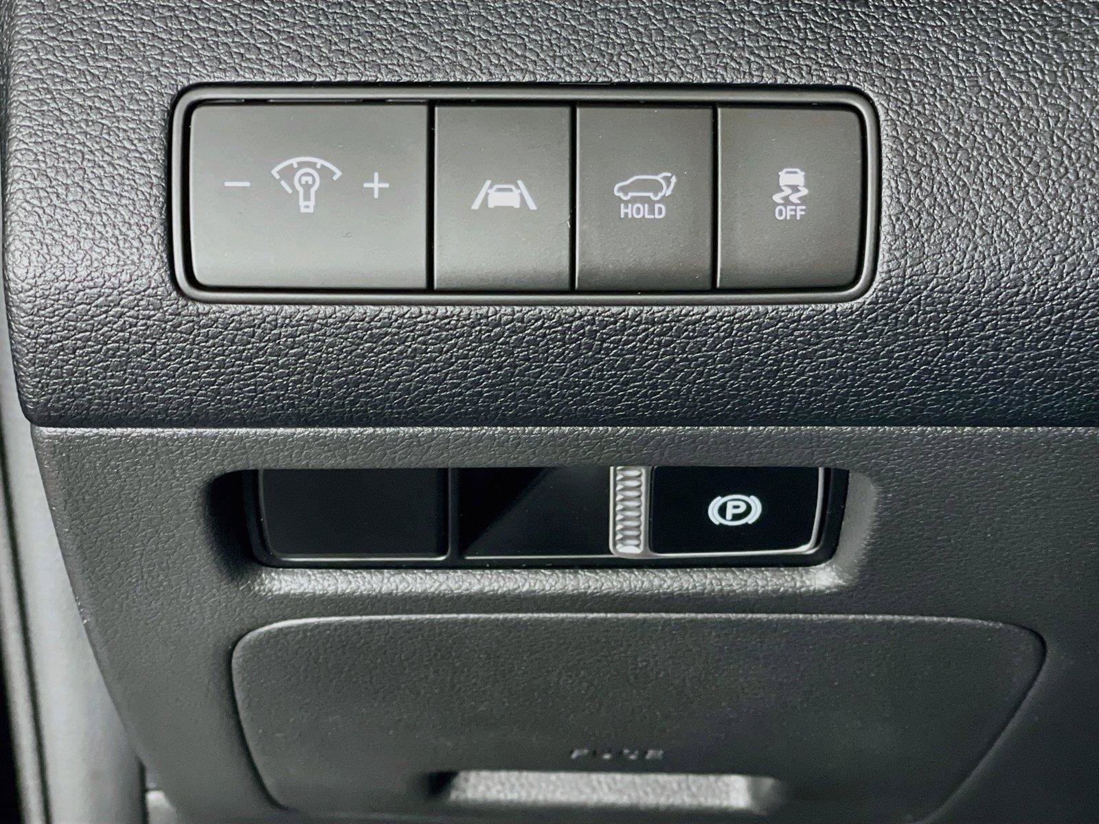 Used 2023 Hyundai Santa Fe SEL AWD/4WD image 14