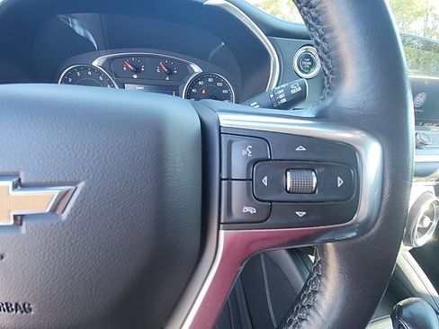 Used 2020 Chevrolet Blazer LT image 19