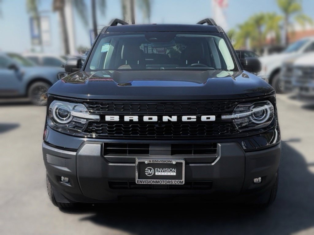 New 2026 Ford Bronco Sport Outer Banks w/ Outer Banks Tech Package+ AWD/4WD image 3