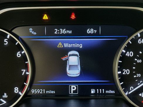 Used 2018 Nissan Maxima Platinum image 19