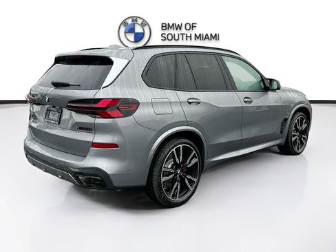 New 2026 BMW X5 M60i image 6