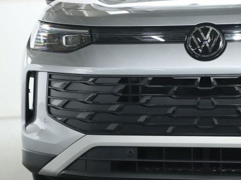 Certified 2026 Volkswagen Tiguan S FWD image 6