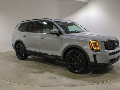 Used 2021 Kia Telluride SX w/ Nightfall Edition Package image 7