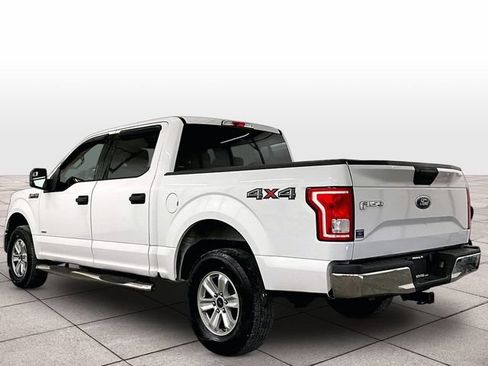 Used 2017 Ford F150 XLT AWD/4WD image 10