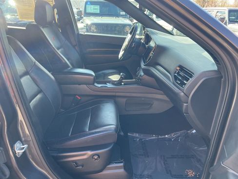 Used 2024 Dodge Durango GT image 25