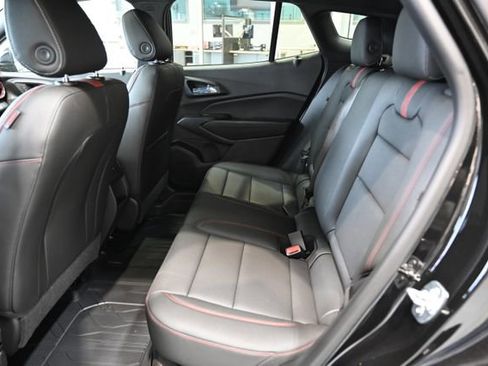 New 2026 Chevrolet Trax RS w/ Sunroof Package image 10