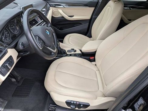Used 2016 BMW X1 xDrive28i image 17