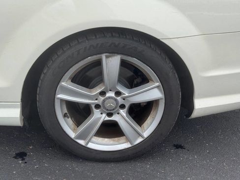 Used 2012 Mercedes-Benz C 250 Coupe image 34