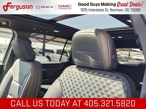 New 2026 GMC Acadia Denali w/ Super Cruise Package FWD image 17