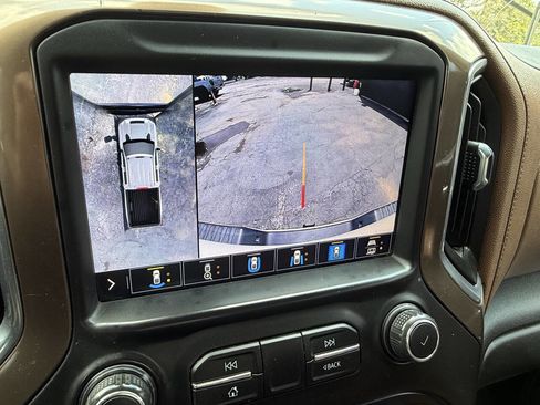 Used 2020 Chevrolet Silverado 2500 High Country AWD/4WD image 14