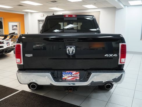 Used 2017 RAM 1500 Laramie w/ Convenience Group image 8