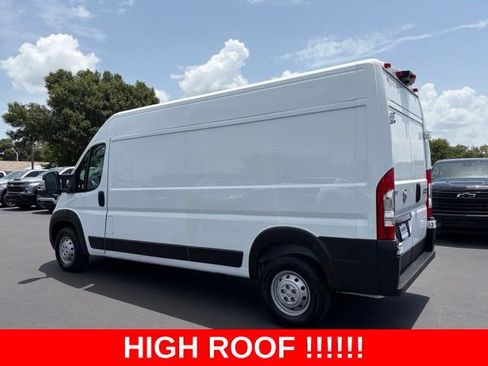 Used 2023 RAM ProMaster 2500 FWD image 4
