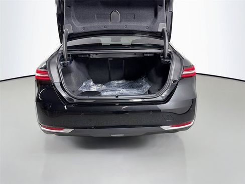 New 2026 BMW 530i xDrive w/ Premium Package AWD/4WD image 52