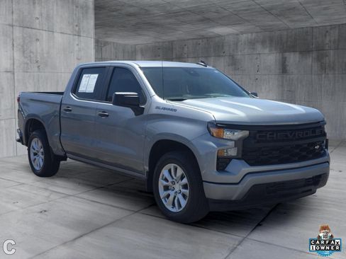 Certified 2023 Chevrolet Silverado 1500 Custom image 9