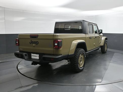 New 2026 Jeep Gladiator Willys AWD/4WD image 8