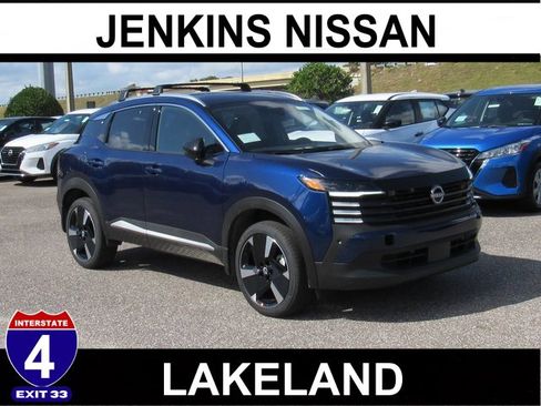 New 2026 Nissan Kicks SR image 1