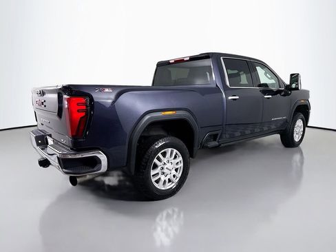 Used 2024 GMC Sierra 2500 SLT w/ Max Trailering Package AWD/4WD image 9