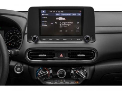 Used 2023 Hyundai Kona SEL w/ Cargo Package FWD image 13