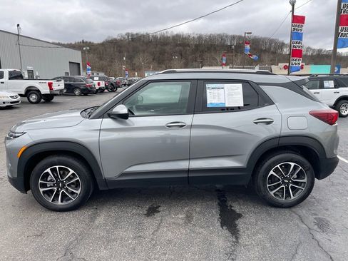 Used 2025 Chevrolet TrailBlazer LT image 9
