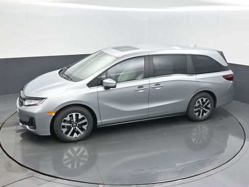 New 2026 Honda Odyssey EX-L image 12