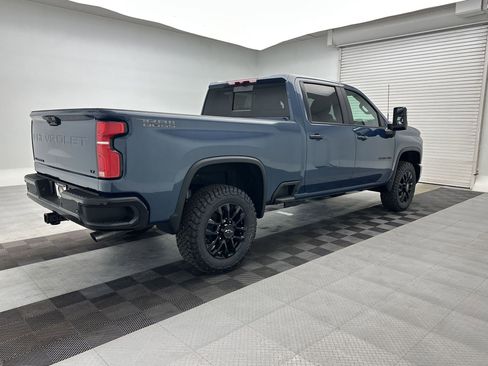 New 2026 Chevrolet Silverado 3500 LT w/ Trail Boss Package AWD/4WD image 9