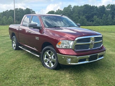 Used 2018 RAM 1500 Big Horn AWD/4WD image 3