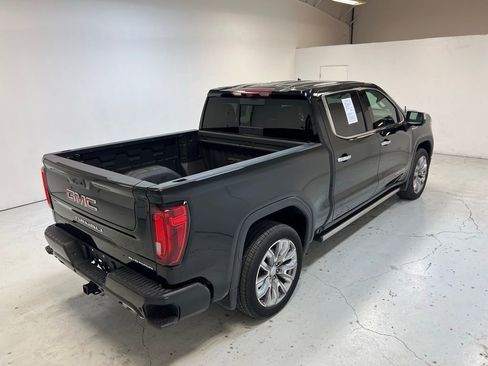 Used 2024 GMC Sierra 1500 Denali image 3