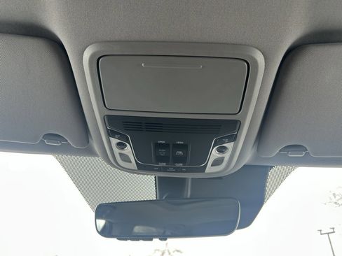 Used 2023 Honda Ridgeline RTL-E image 17