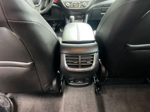 Certified 2018 Chevrolet Malibu LT w/ Leather Package FWD image 30