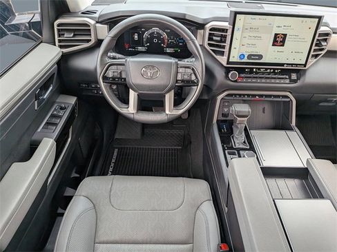 Used 2023 Toyota Sequoia Limited image 17