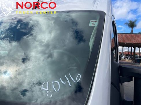 Used 2023 RAM ProMaster 2500 image 15