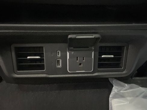 New 2026 Chevrolet Silverado 1500 LT image 34