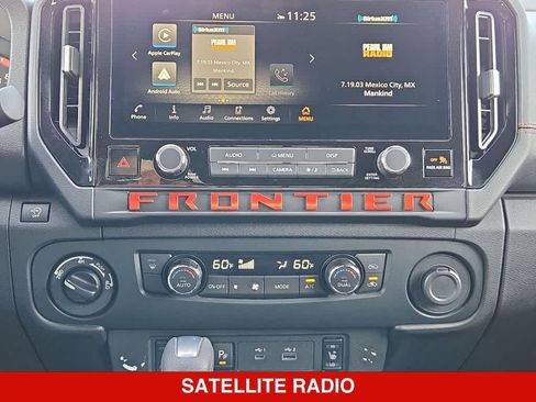 Used 2026 Nissan Frontier PRO-4X AWD/4WD image 28