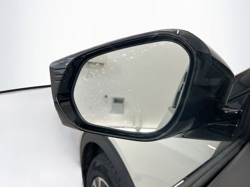 Used 2024 Kia EV6 Light image 16