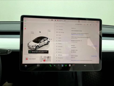 Used 2022 Tesla Model 3 Long Range AWD/4WD image 25