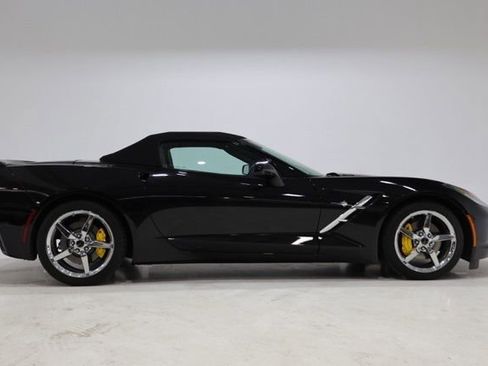 Used 2014 Chevrolet Corvette Stingray Convertible w/ 2LT Preferred Equipment Group RWD image 10