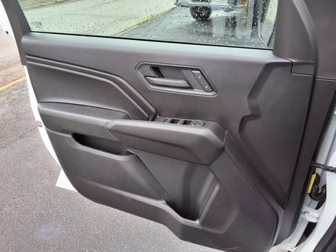 New 2025 Chevrolet Colorado W/T w/ WT Convenience Package II image 11