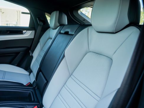 New 2026 Porsche Cayenne E-Hybrid image 29