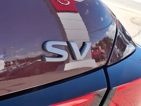 Used 2024 Nissan Altima 2.5 SV FWD image 33