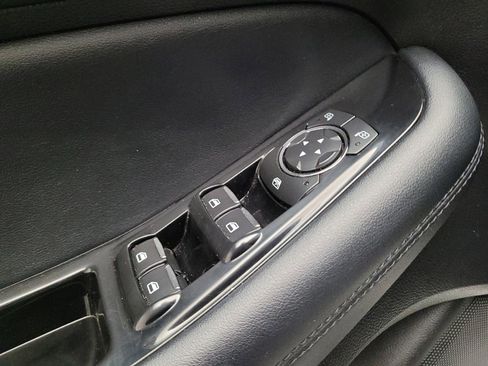 Used 2018 Ford Edge SEL w/ Equipment Group 201A FWD image 27