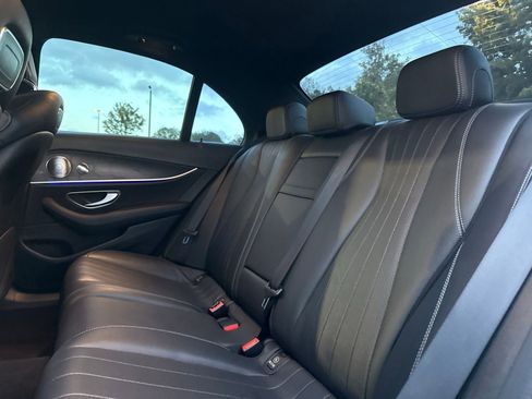 Used 2018 Mercedes-Benz E 300 image 28