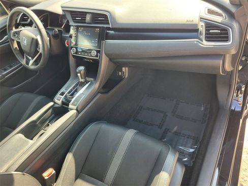 Used 2020 Honda Civic Sport image 16