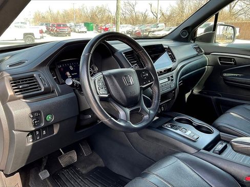 Used 2022 Honda Passport TrailSport image 13