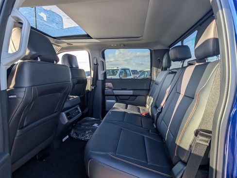New 2026 Ford F250 Lariat w/ Black Appearance Package AWD/4WD image 10
