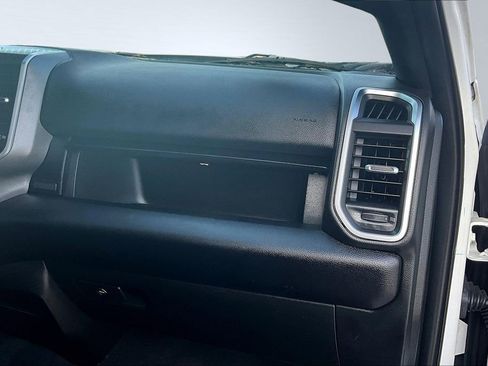 Used 2025 RAM 2500 Big Horn image 28