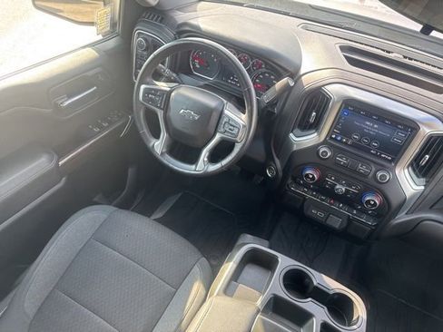 Used 2022 Chevrolet Silverado 1500 RST w/ Safety Package image 33